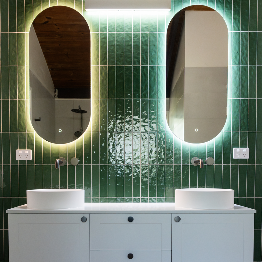 WAVE SUBWAY GREEN GLOSS TILE 75×300