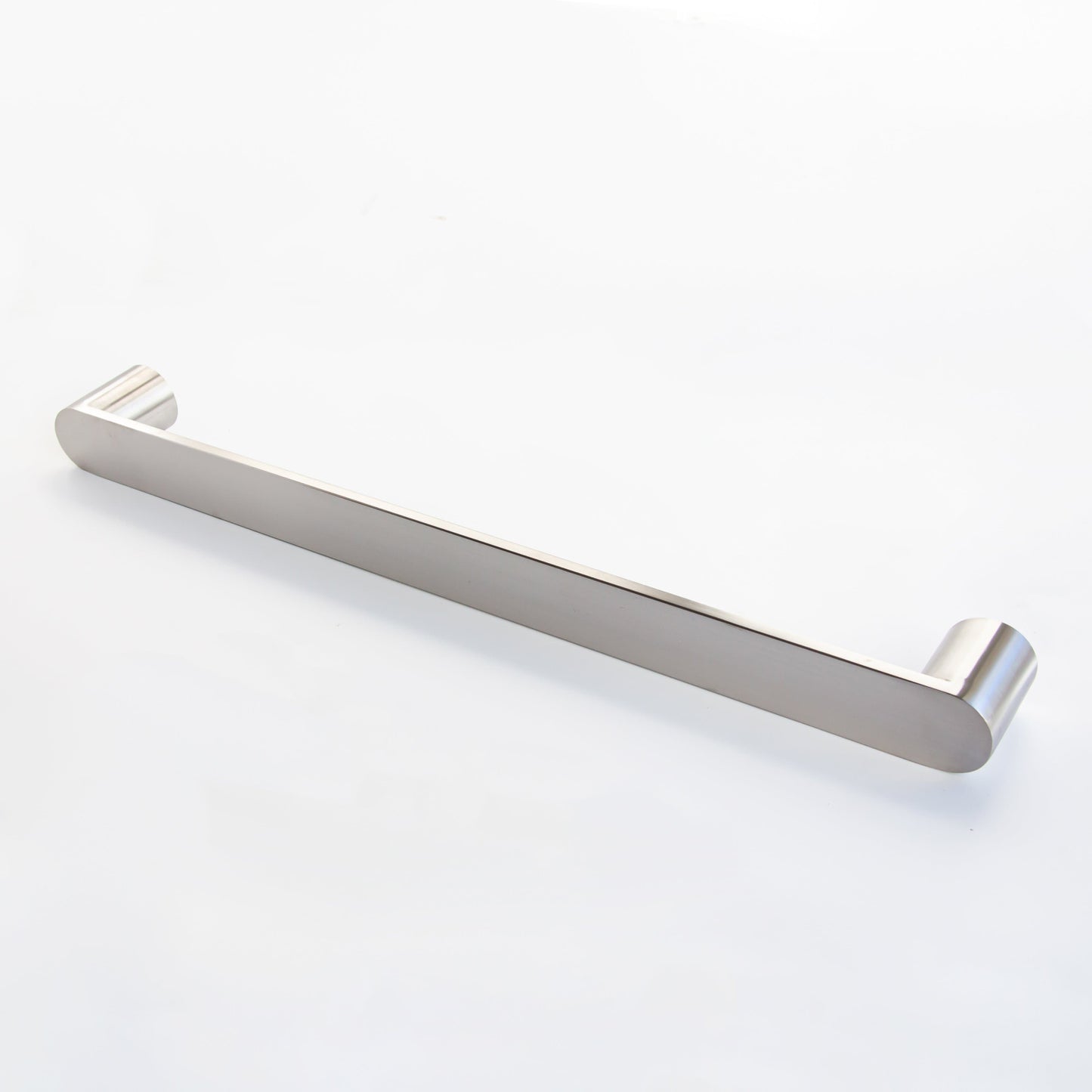 CODE LAMONE ROUND HEATED SINGLE BARS 650MM CHROME