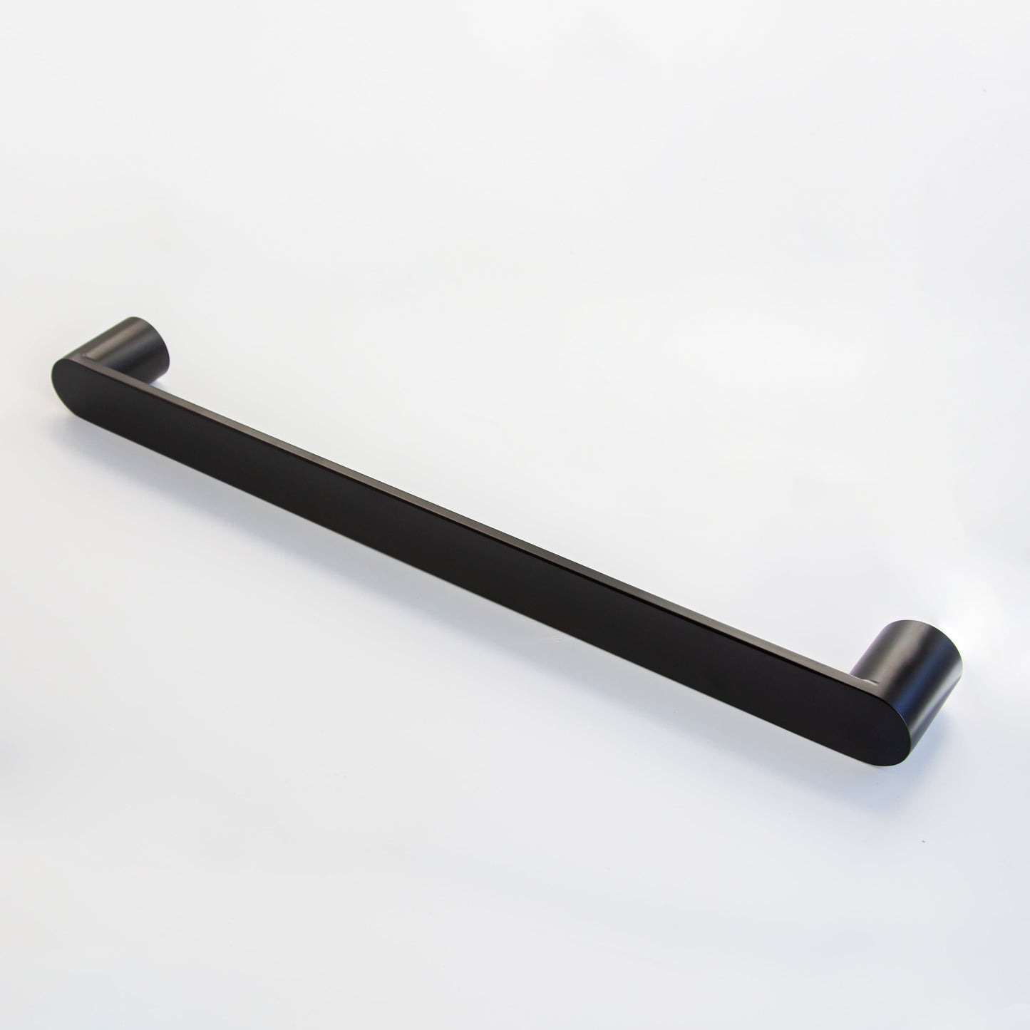 CODE LAMONE ROUND HEATED SINGLE BARS 650MM MATTE BLACK