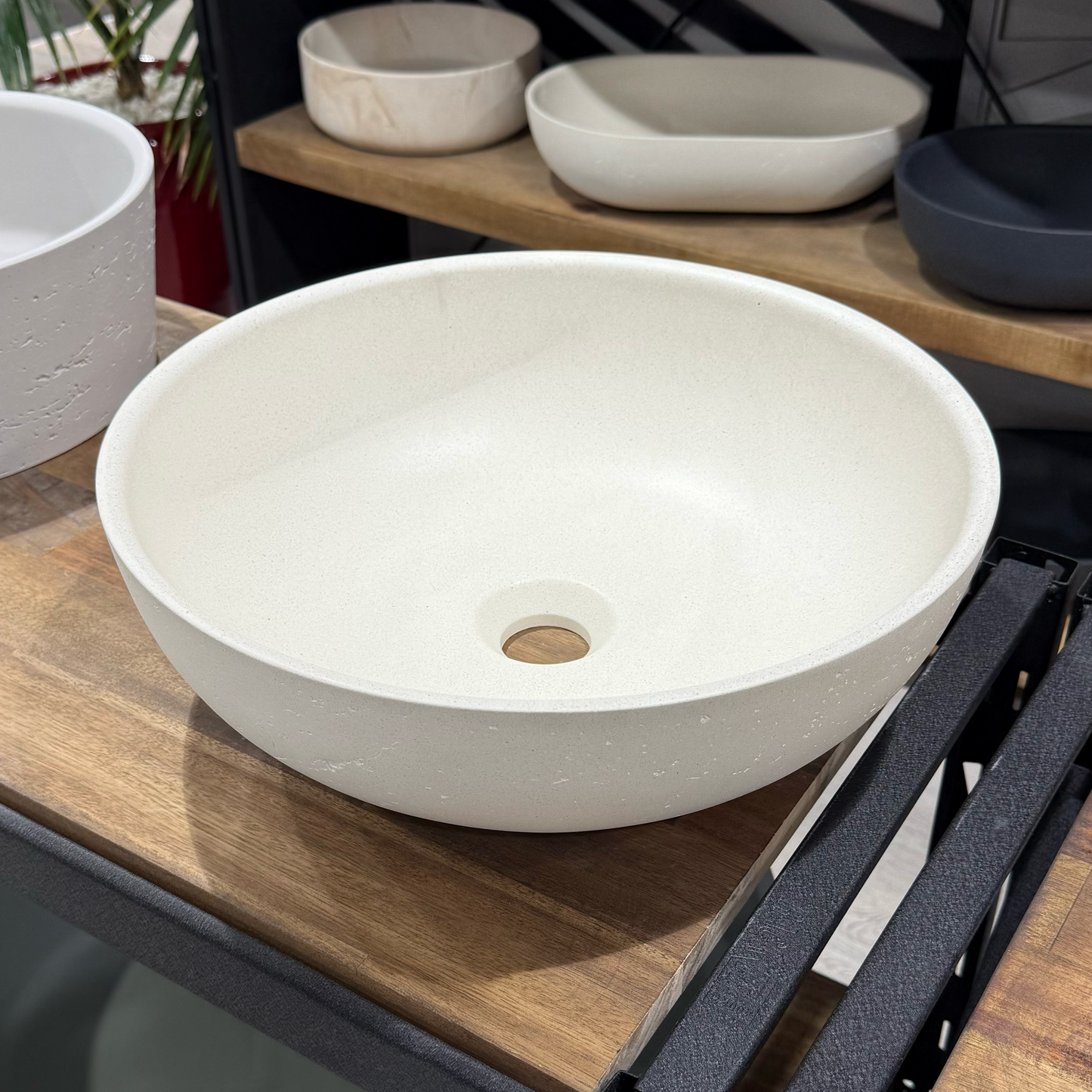 CODE COVE ROUND CONCRETE BASIN RANGE