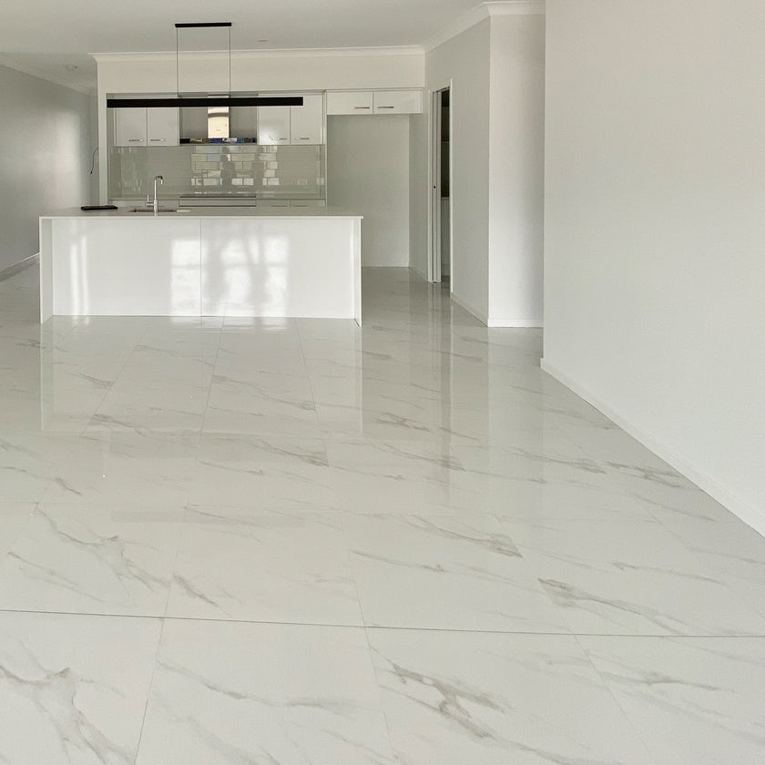 GALAXY CARRARA WHITE INTERNAL POLISHED TILE 600×600