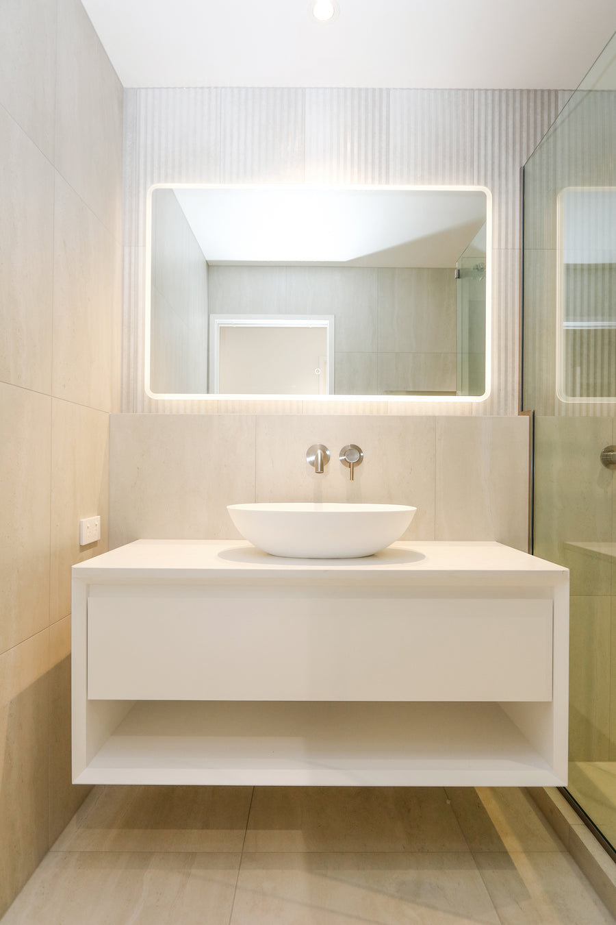 CODE SOLACE RECTANGLE LED MIRROR RANGE