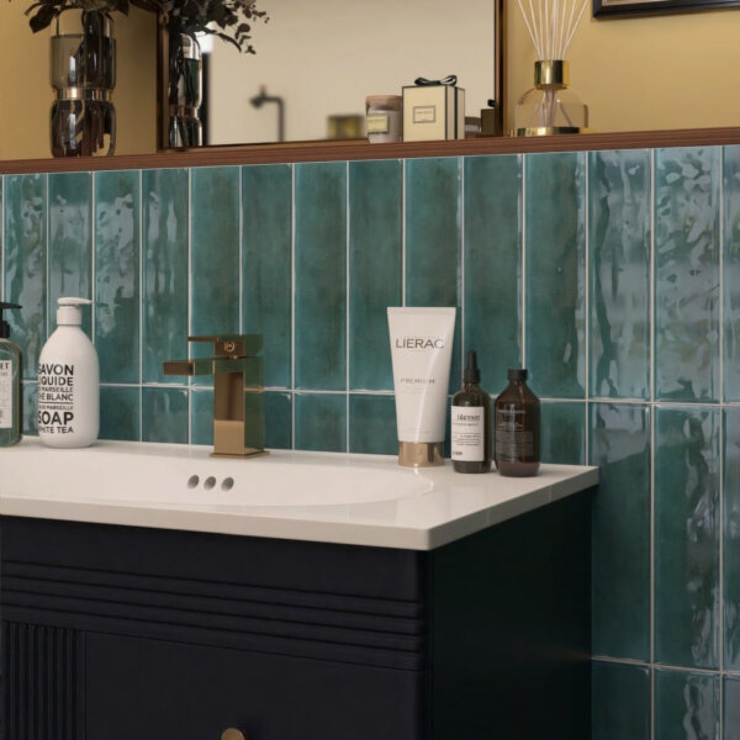 RESORT SACRAMENTO GLOSS RIPPLE FLOOR OR WALL TILES