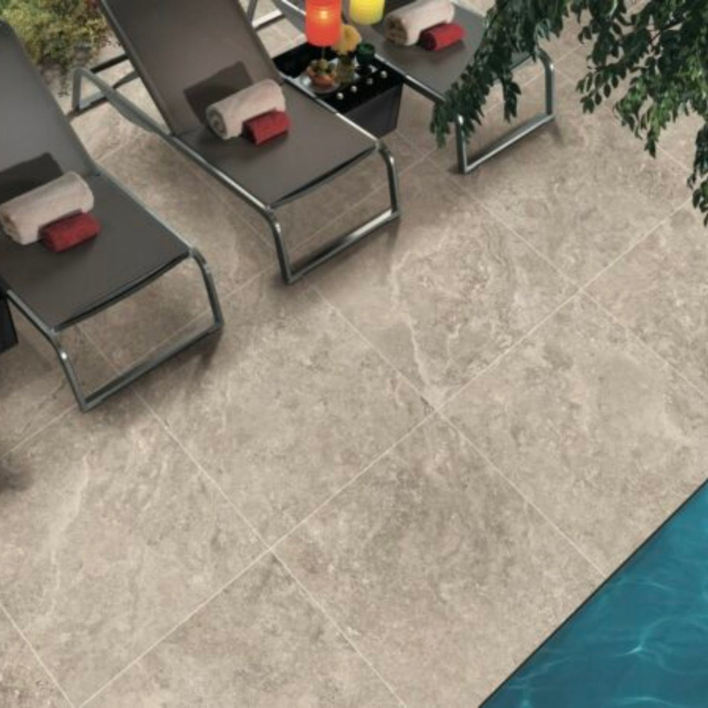 SANDSTONE SILVER IN OUT P2 P4 TILES 600X600