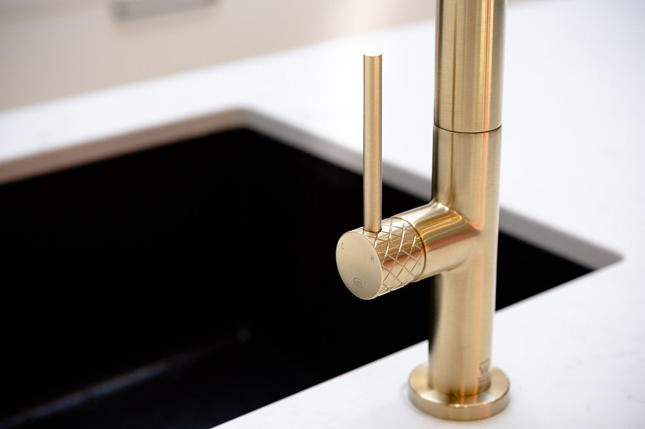 GREENS TEXTURA PULL-DOWN SINK MIXER