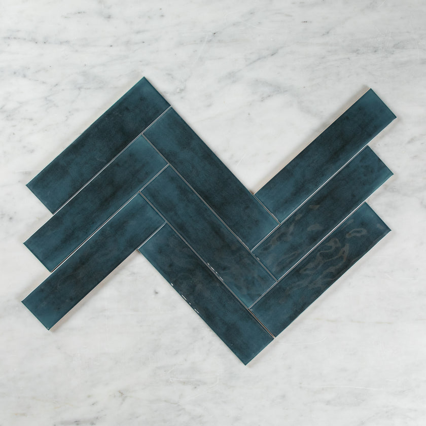 BOUTIQUE SUBWAY NAVY BLUE GLOSS RIPPLE TILE 75×300