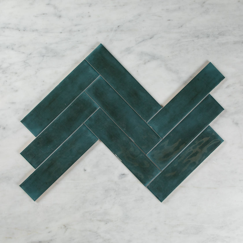 BOUTIQUE SUBWAY PEACOCK GLOSS RIPPLE TILE 75×300