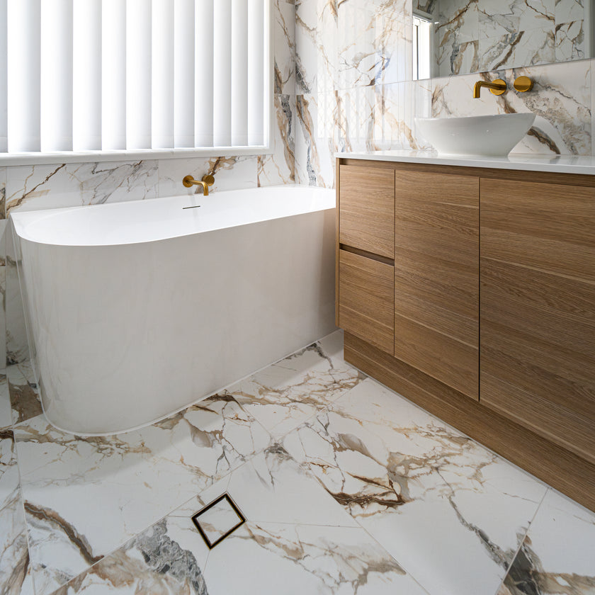 GOLD CALACATTA ROMA MATTE INTERNAL TILE 600×600