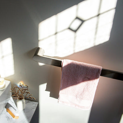 CODE LAMONE ROUND HEATED SINGLE BARS 650MM BRUSHED STAINLESS