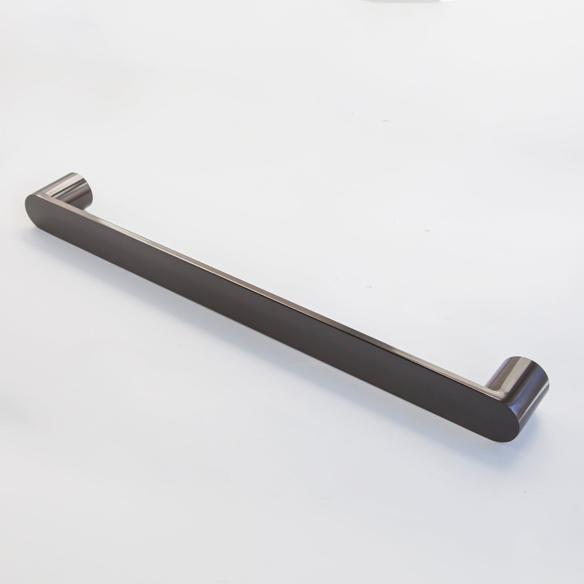 CODE LAMONE ROUND HEATED SINGLE BARS 650MM GUNMETAL