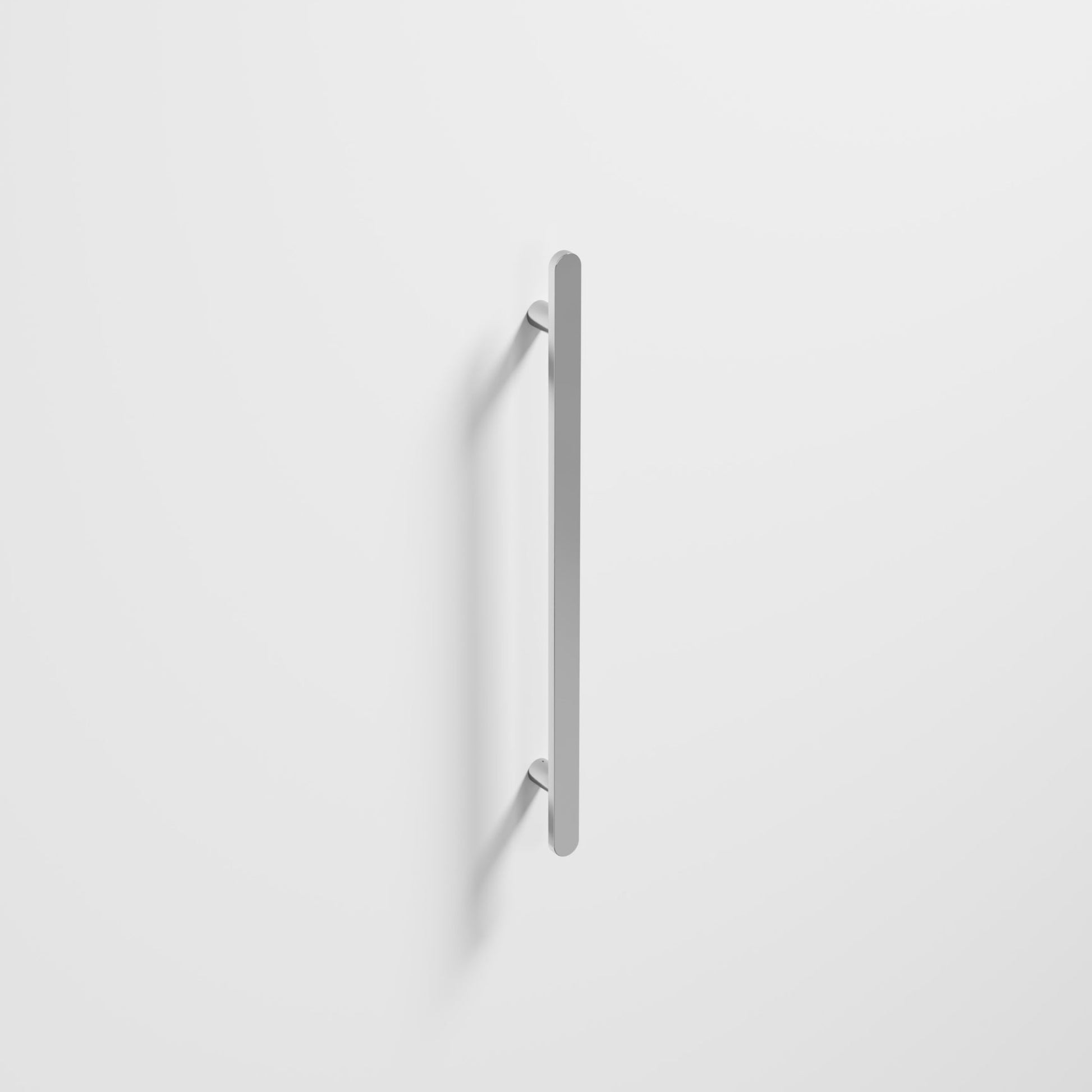 CODE LINEARE 850 VERTICAL HEATED TOWEL RAIL