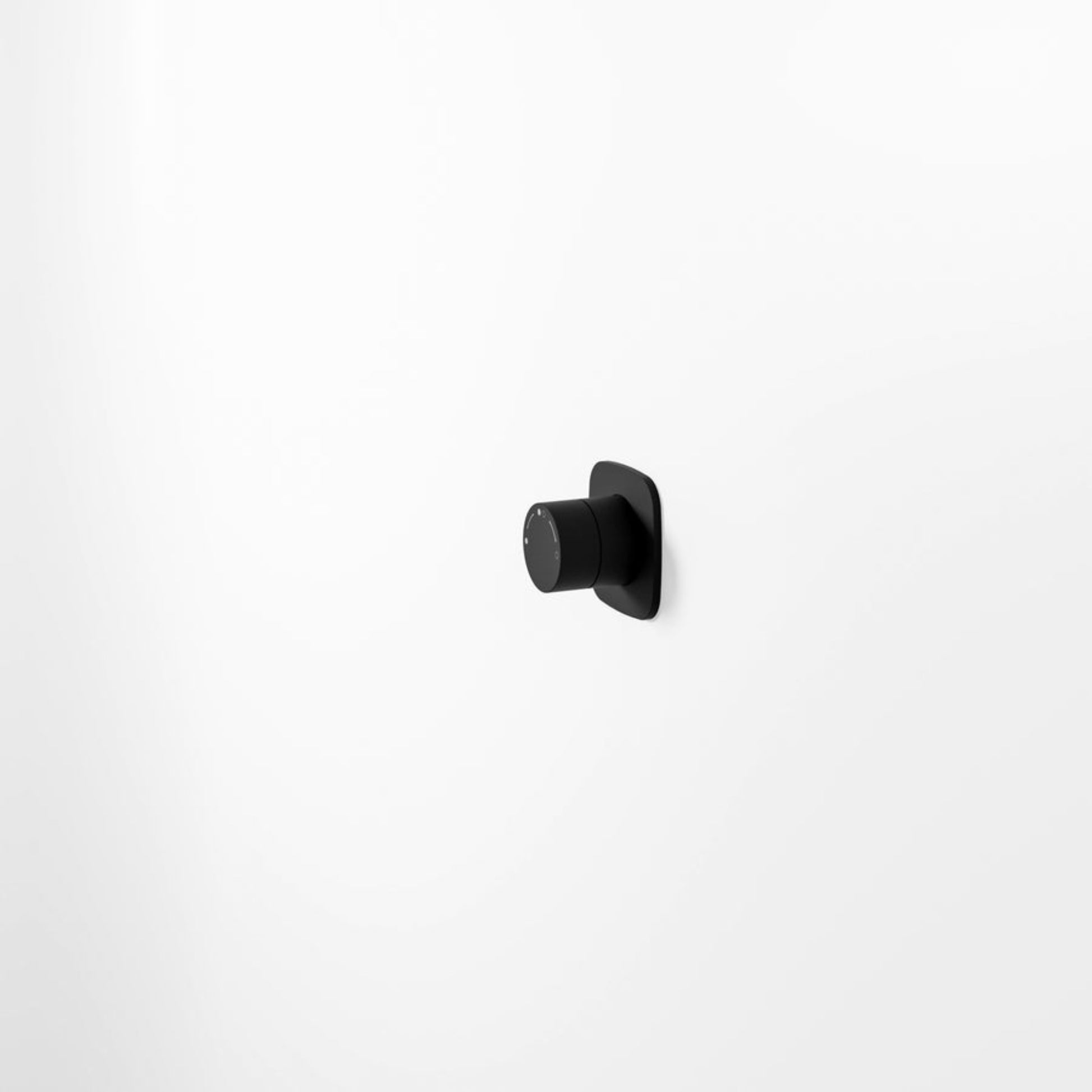 CODE LINEARE DIVERTER MIXER MATTE BLACK