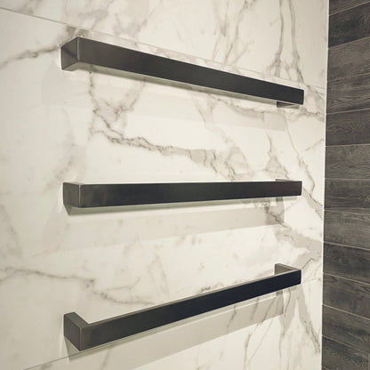 CODE MONTANA HEATED TOWEL RAIL 820MM GUNMETAL
