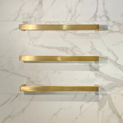 SINGLE BAR HEATED TOWEL RAIL 620 BRUSHED BRASS