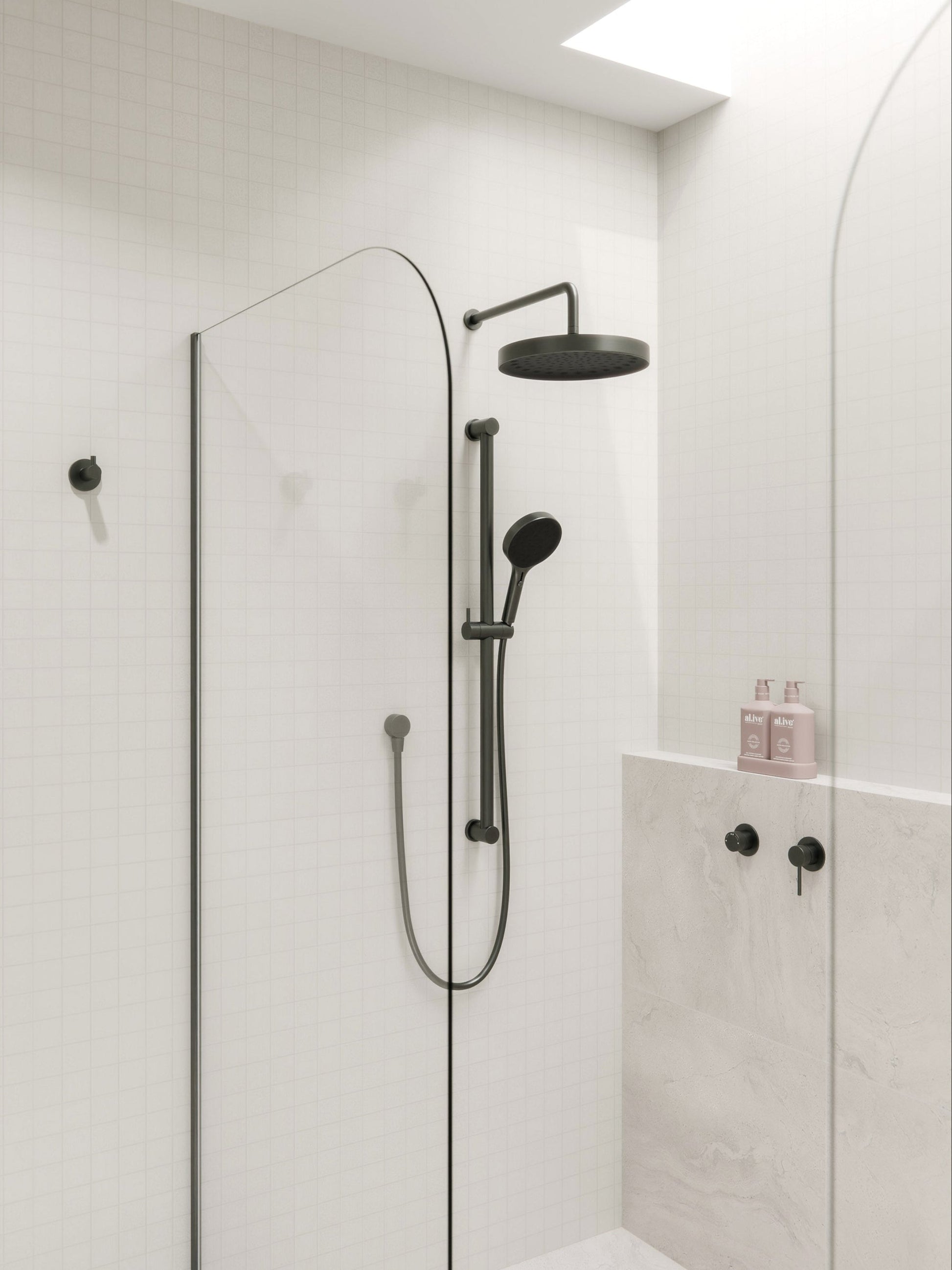 CODE NATURE PLUS SLIDE SHOWERS - 5 COLOURS