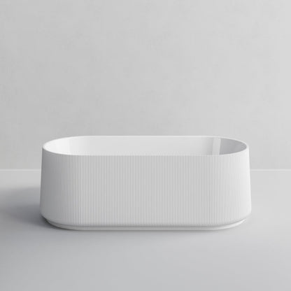 PILLAR ACRYLIC 1700 FREESTANDING BATH GLOSS WHITE