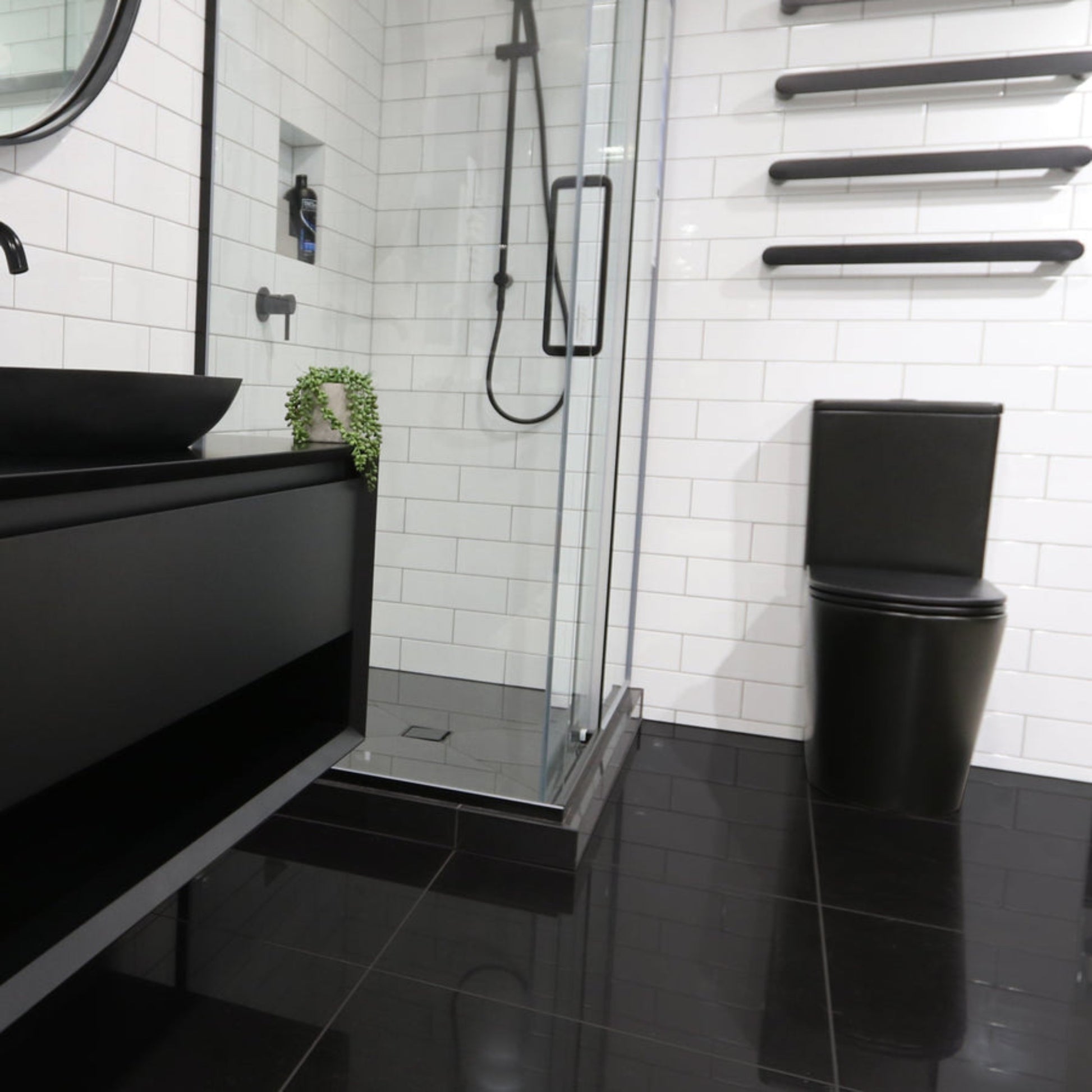 BACK TO WALL TOILET SUITE BLACK