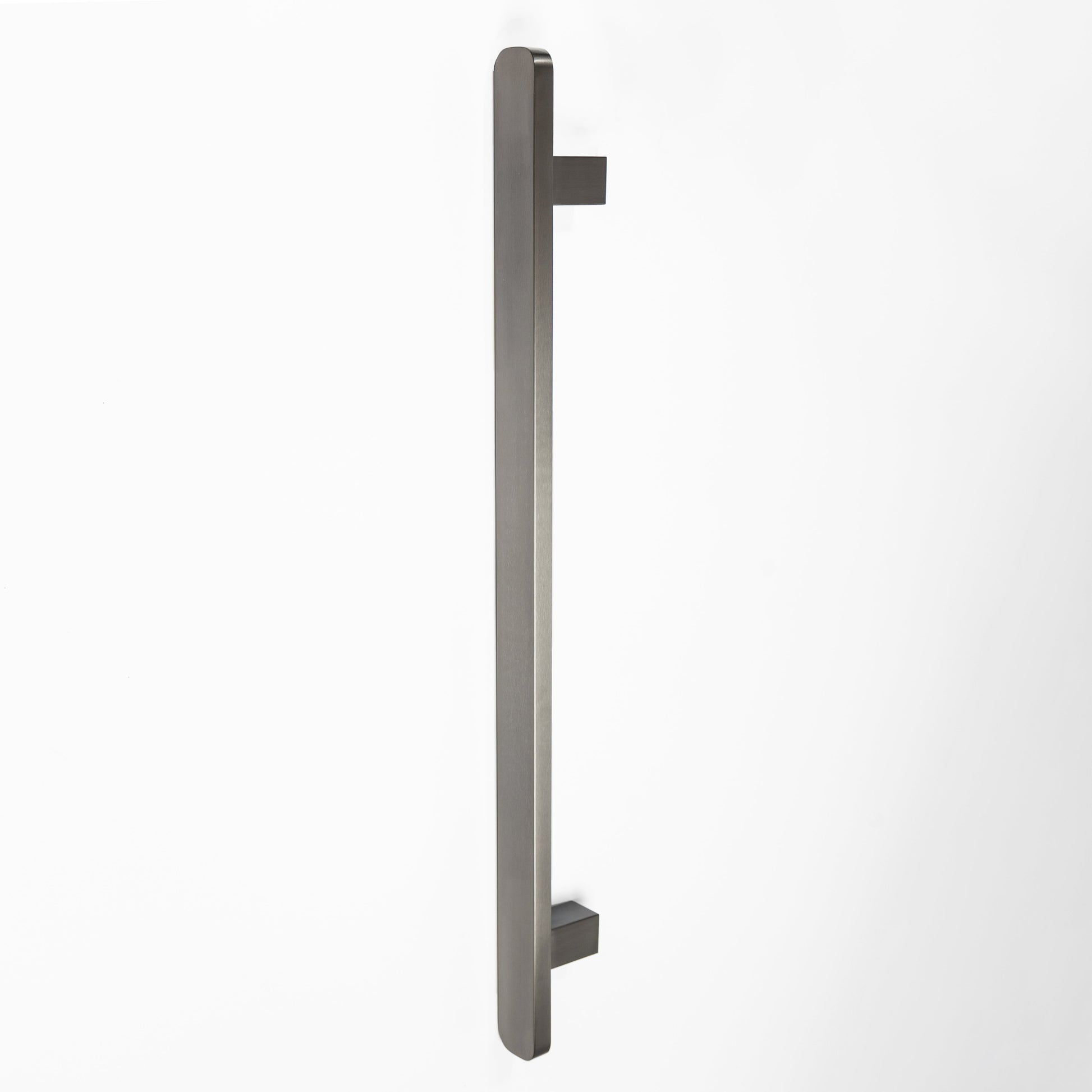 VERTICAL SQUARE HEATED SINGLE BAR GUNMETAL
