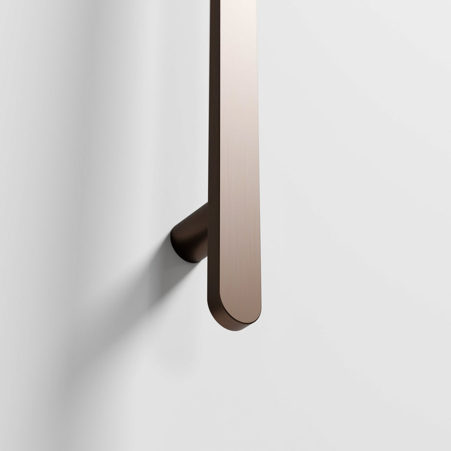 CODE LINEARE 850 VERTICAL HEATED TOWEL RAIL