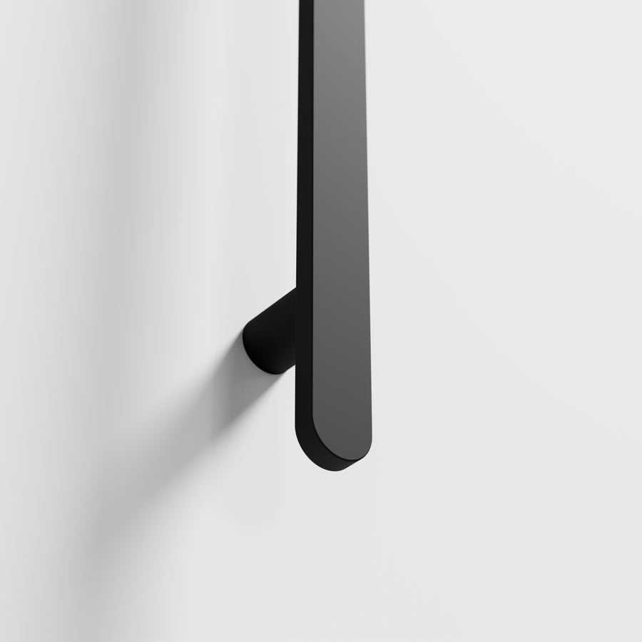 CODE LINEARE 850 VERTICAL HEATED TOWEL RAIL