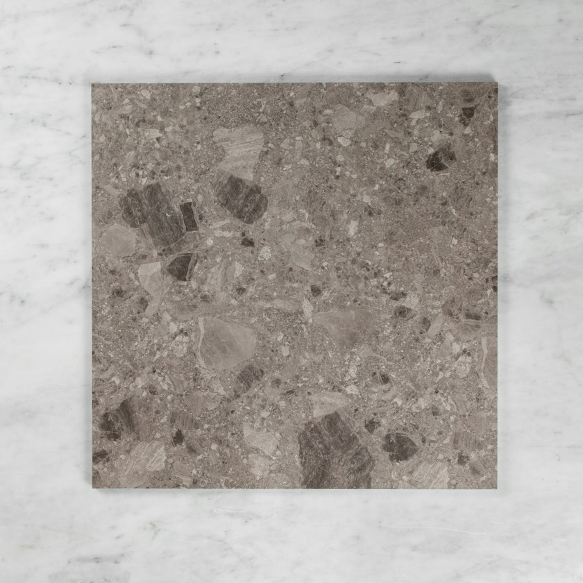 NATURAL CEPPO MID GREY IN OUT P2 P4 TILE 600×600