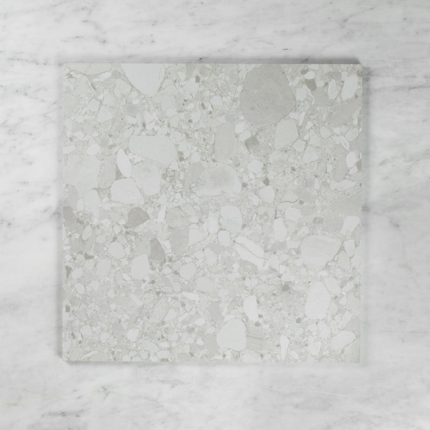 HERITAGE COBBLES WHITE MATT TILE 600×600