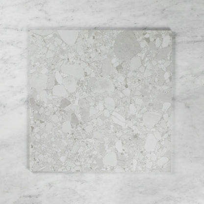 HERITAGE COBBLES WHITE MATT TILE 600×600