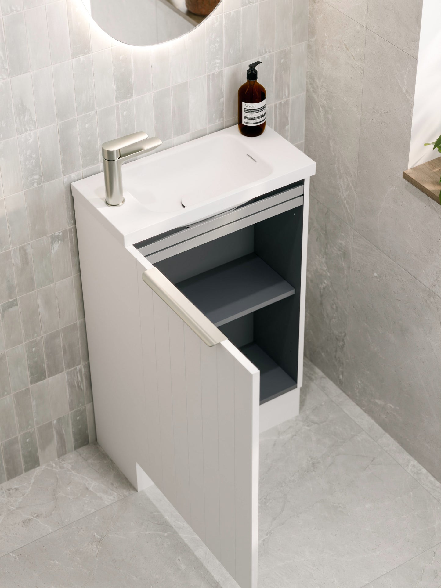 LINEARE_COASTAL_FLOORSTANDING_550_VANITY