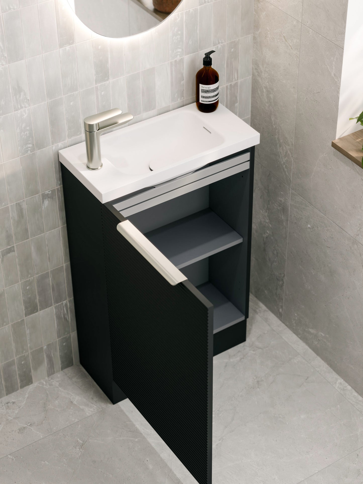 LINEARE_ORCHARD_FLOORSTANDING_550_VANITY