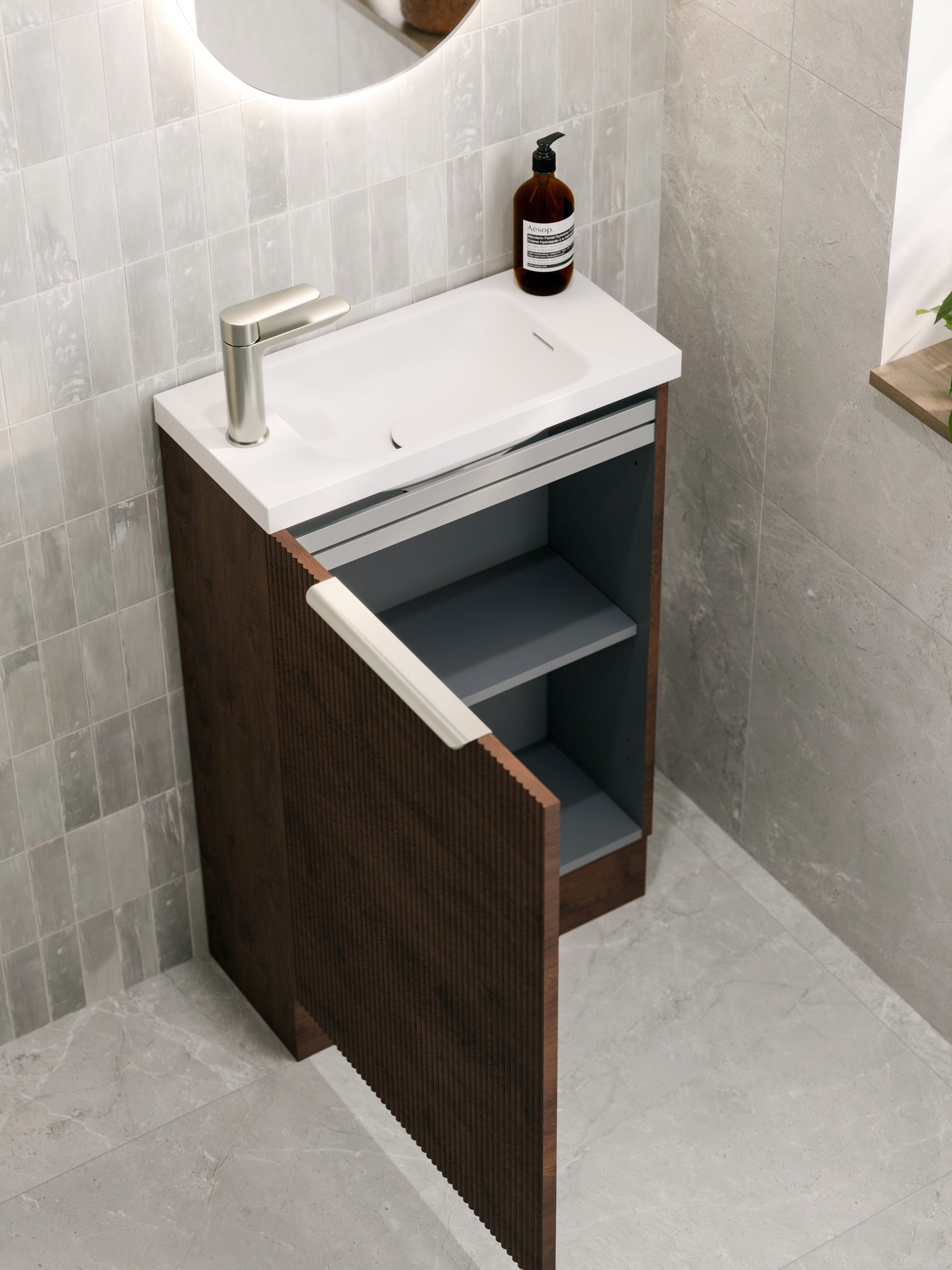 LINEARE_PILLAR_FLOORSTANDING_550_VANITY