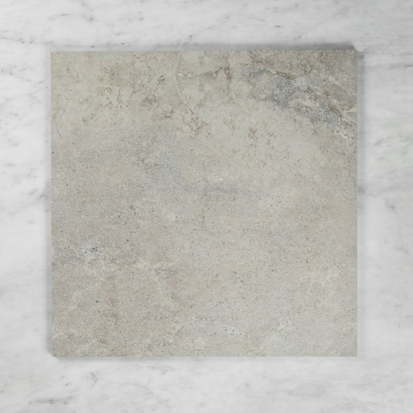 OHIO NORDEN SILVER HONED TILE 600×600