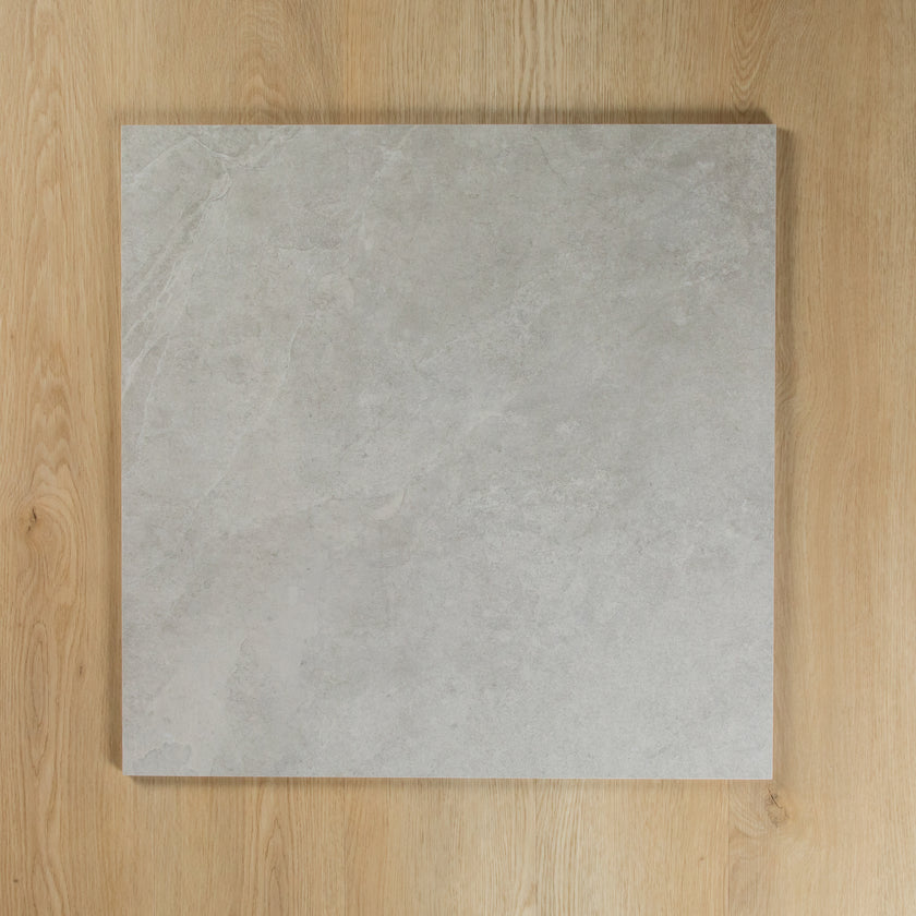MODERN SLATE STONE SILVER IN OUT TILE 600×600